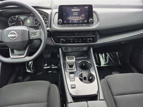 Certified 2025 Nissan Rogue S FWD image 14