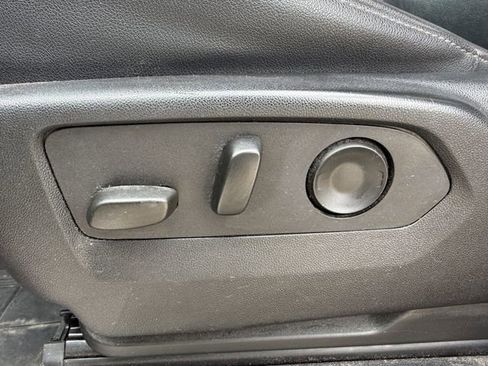 Used 2024 Chevrolet Tahoe Z71 w/ Off-Road Capability Package image 27