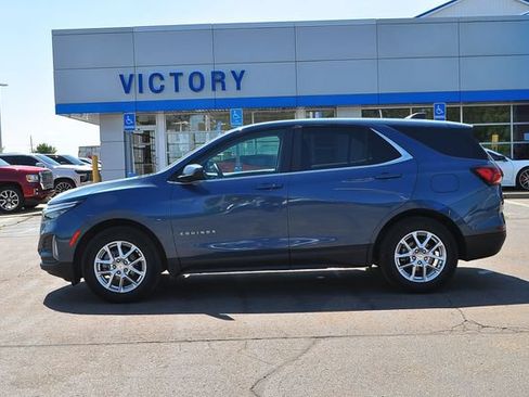 Used 2024 Chevrolet Equinox LT w/ LPO, Floor Liner Package FWD image 6