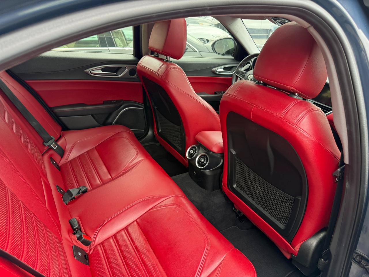 Used 2019 Alfa Romeo Giulia Ti Sport w/ Quick Order Package 22U Sport RWD image 56