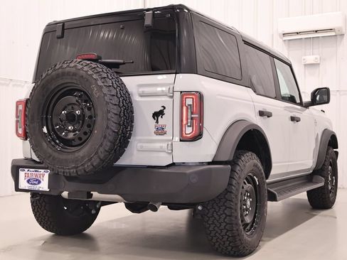 New 2026 Ford Bronco Outer Banks AWD/4WD image 9