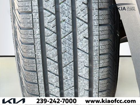 New 2026 Kia Sorento LX image 43