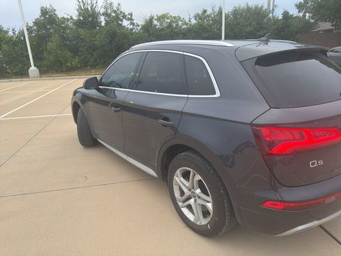 Used 2019 Audi Q5 2.0T Premium w/ Convenience Package AWD/4WD image 5