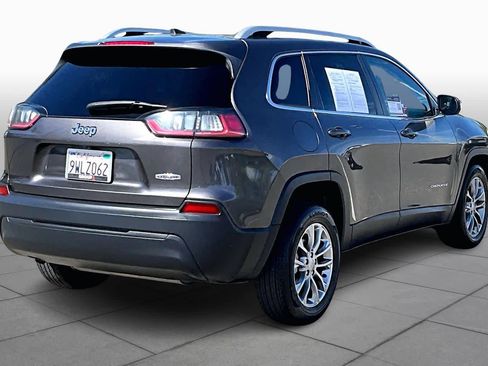 Used 2019 Jeep Cherokee Latitude Plus FWD image 11