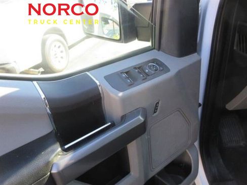 Used 2019 Ford F150 XLT image 12