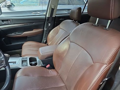 Used 2014 Subaru Outback 2.5i Limited image 8