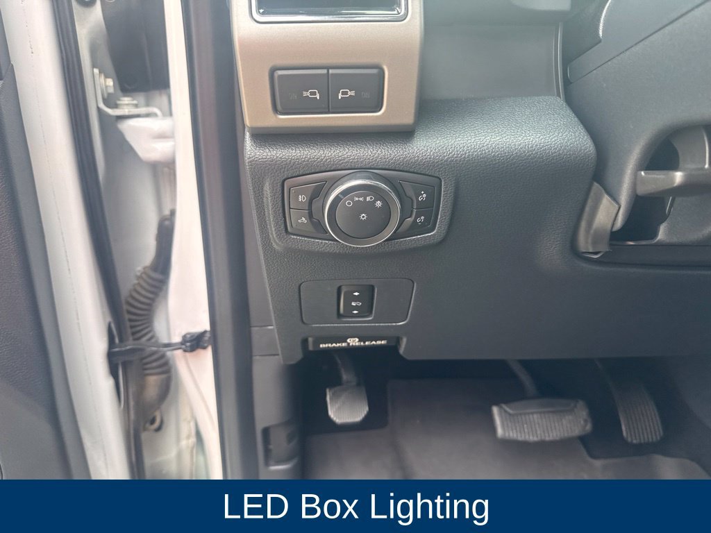 Used 2022 Ford F250 Lariat w/ Chrome Package AWD/4WD image 16