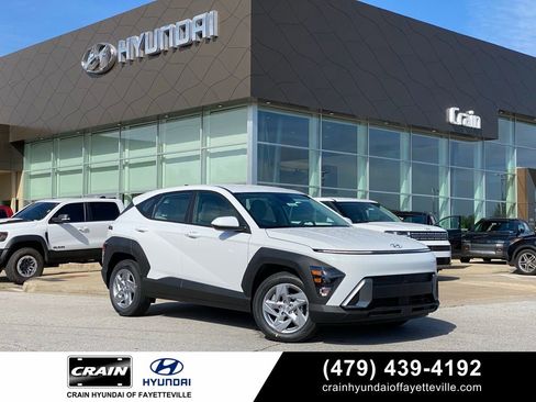 New 2026 Hyundai Kona SE FWD image 1