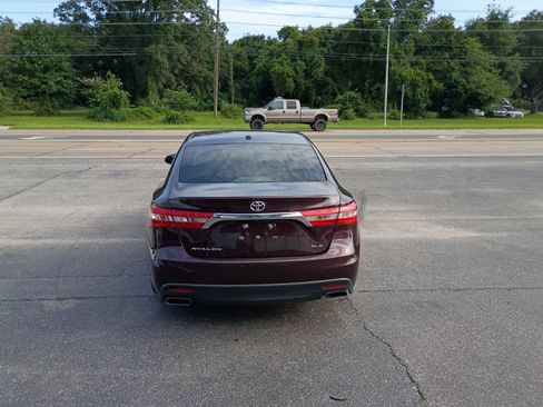 Used 2014 Toyota Avalon XLE Touring FWD image 3