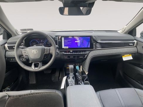 New 2026 Toyota Camry XLE image 10