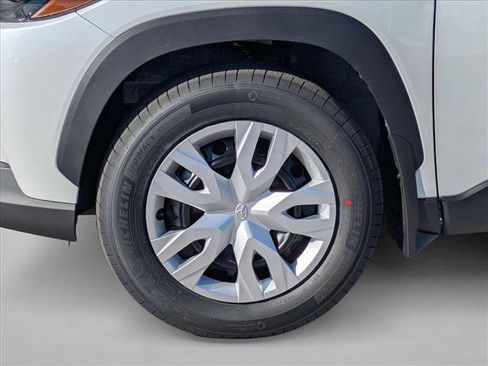 New 2026 Toyota Camry LE image 10