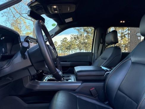 Used 2025 Ford F150 Lariat w/ Equipment Group 501A Mid image 22