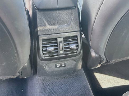Used 2025 BMW 228i xDrive w/ Premium Package AWD/4WD image 27