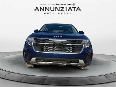 New 2026 Kia Seltos LX image 8