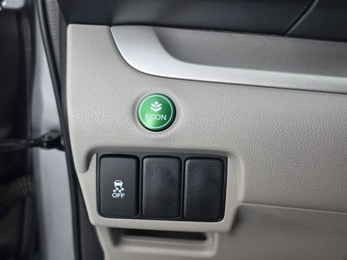 Used 2012 Honda CR-V LX image 23