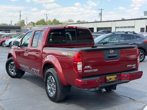 Used 2017 Nissan Frontier PRO-4X w/ Pro-4x Graphics Package AWD/4WD image 7