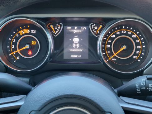 Used 2022 Jeep Wrangler Unlimited Sport image 15