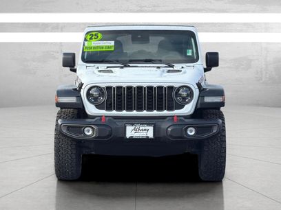Used 2025 Jeep Wrangler Unlimited Rubicon