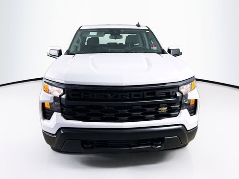 Used 2025 Chevrolet Silverado 1500 W/T RWD image 3