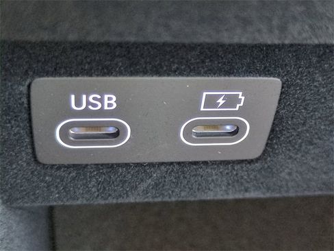 New 2026 Genesis GV70 2.5T Advanced image 21