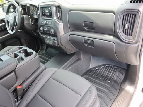 New 2025 Chevrolet Silverado 1500 W/T image 24