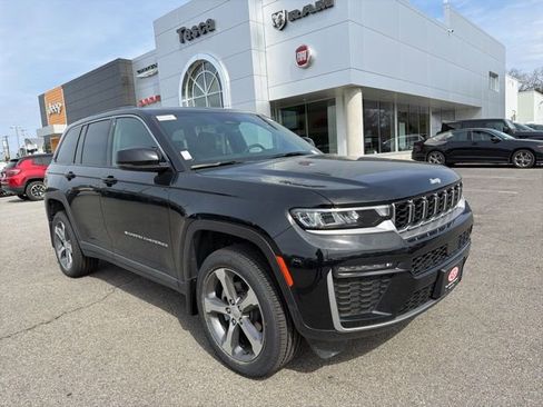 New 2026 Jeep Grand Cherokee Limited image 1
