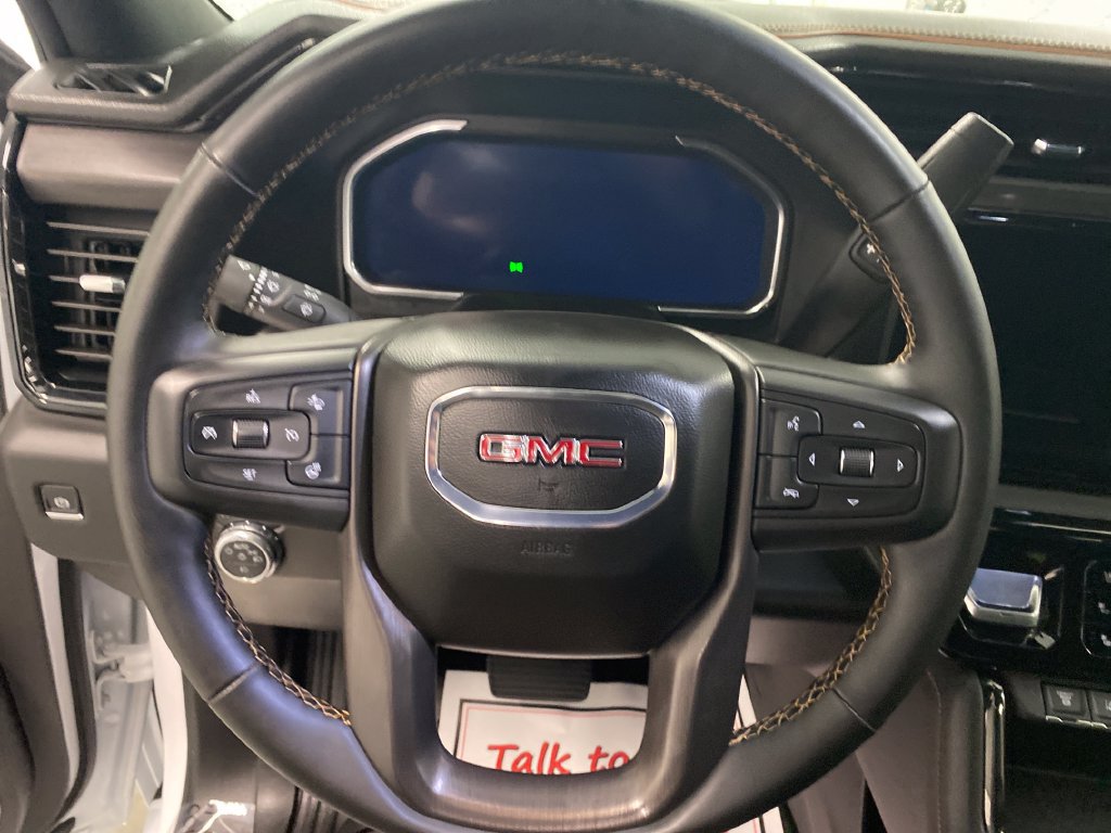 Used 2026 GMC Sierra 2500 AT4 AWD/4WD image 17