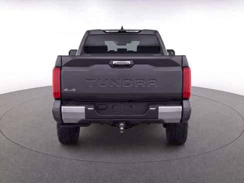 Used 2024 Toyota Tundra Limited AWD/4WD image 10