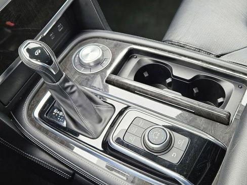 Used 2024 INFINITI QX80 Luxe AWD/4WD image 25