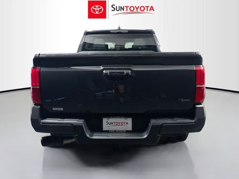 Used 2026 Toyota Tacoma SR5 image 5