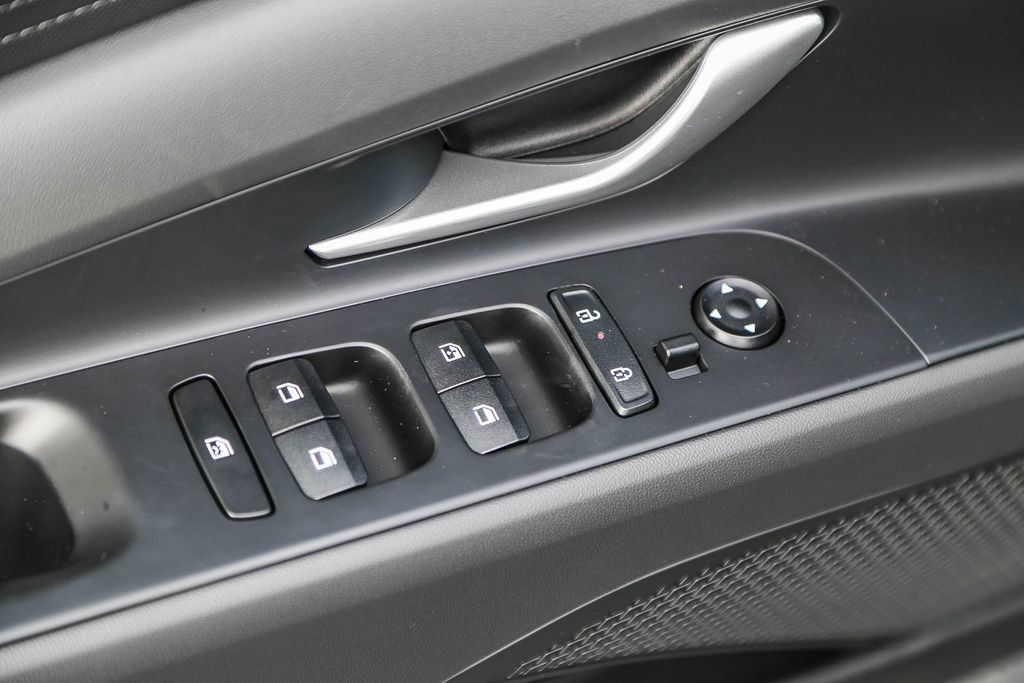 New 2026 Hyundai Elantra Hybrid w/ Cargo Package FWD image 21