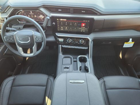 New 2026 GMC Sierra 2500 Denali w/ Denali Reserve Package image 30