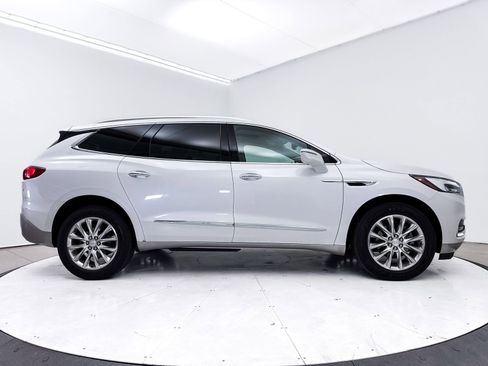 Used 2019 Buick Enclave Premium w/ Experience Buick Package image 38