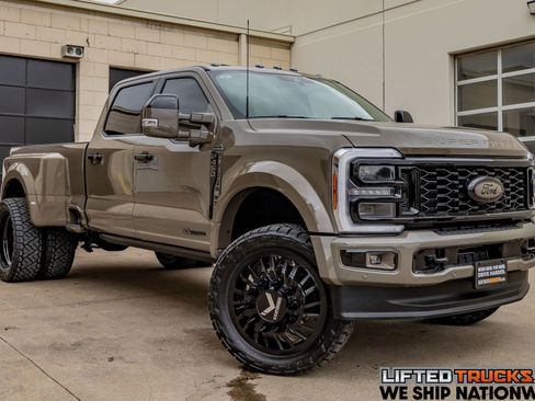 Used 2026 Ford F450 Platinum w/ Platinum Plus Package image 1