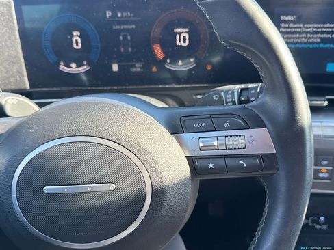 Used 2024 Hyundai Kona SEL AWD/4WD image 41