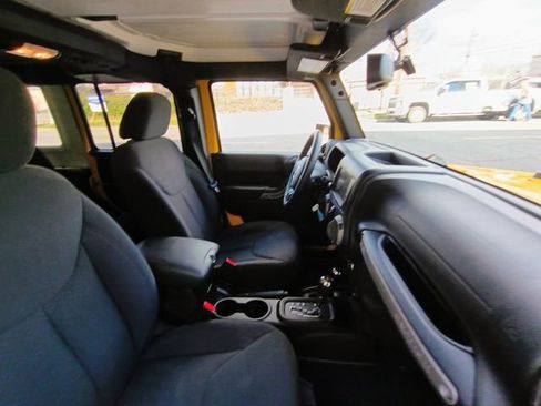 Used 2015 Jeep Wrangler Unlimited Sport w/ Quick Order Package 24S image 52