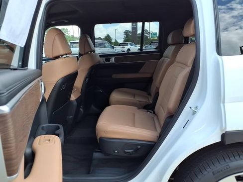 New 2026 Hyundai Santa Fe Limited w/ Tow & Go Package FWD image 18