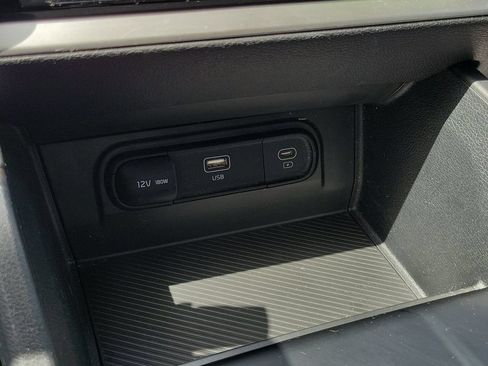 Certified 2024 Kia Sportage LX FWD image 29