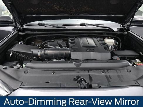 Used 2019 Toyota 4Runner Limited AWD/4WD image 19