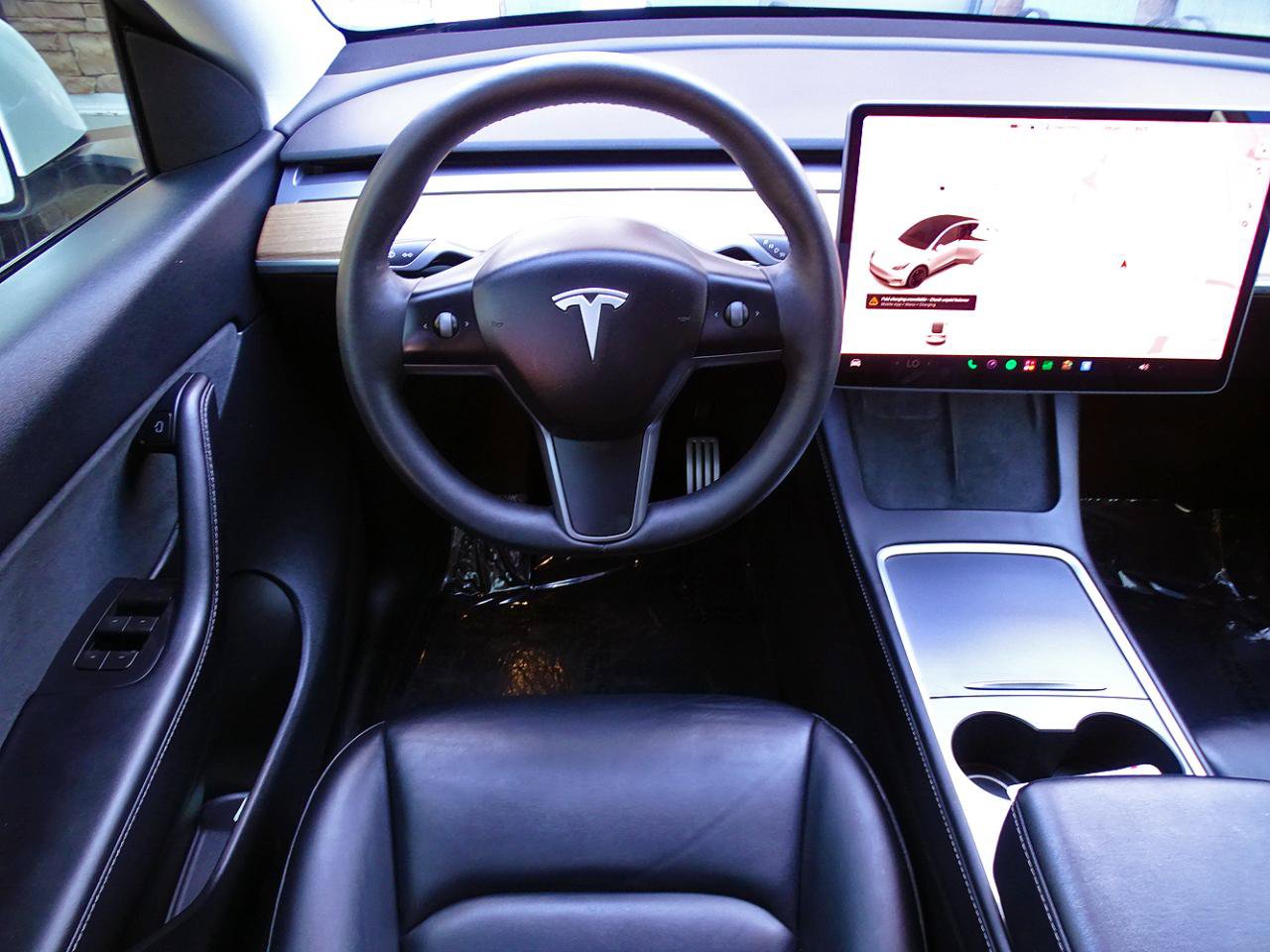 Used 2022 Tesla Model Y Performance AWD/4WD image 23