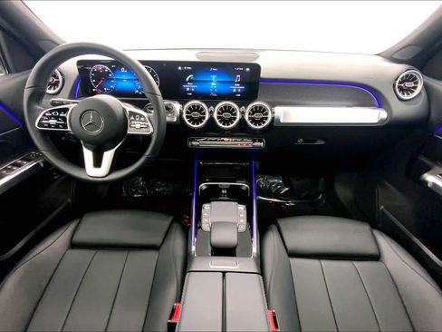 Certified 2023 Mercedes-Benz GLB 250 image 18