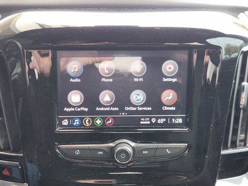 Used 2022 Chevrolet Traverse LT w/ LPO, Cargo Package image 14