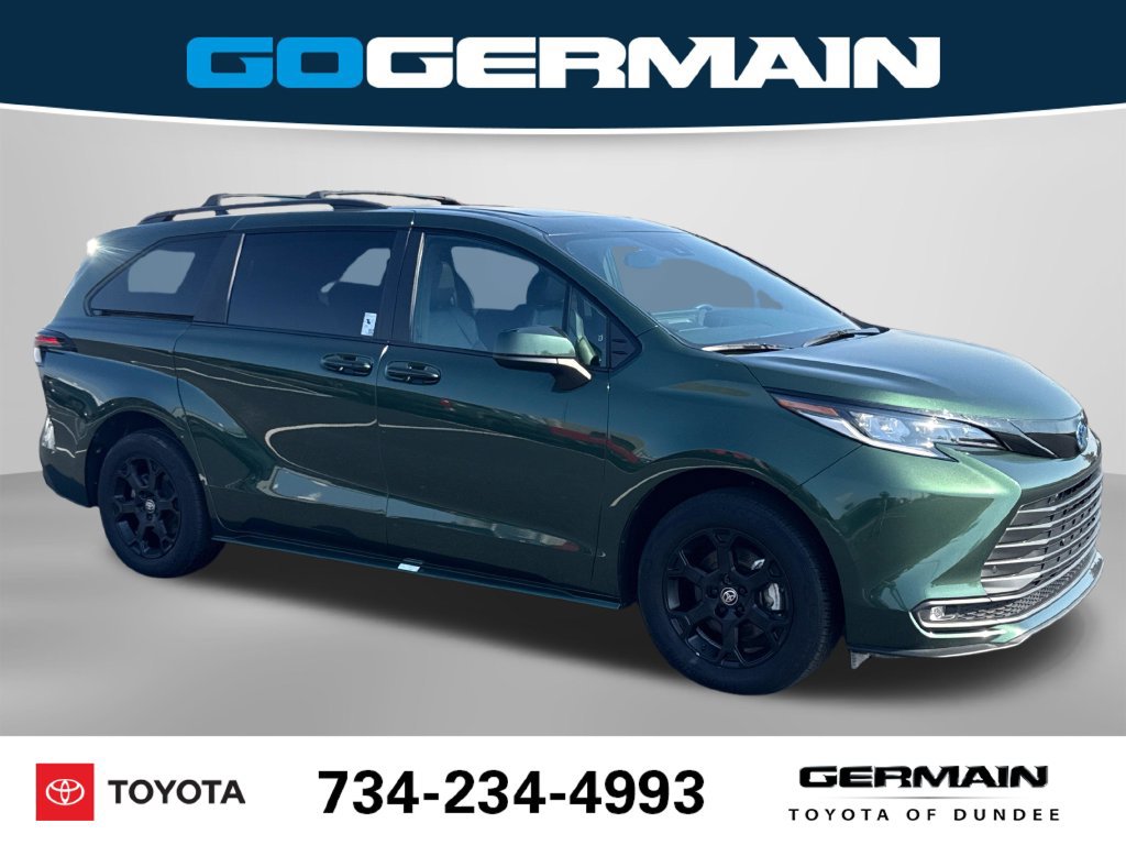 Used 2025 Toyota Sienna XLE Woodland Edition AWD/4WD image 1