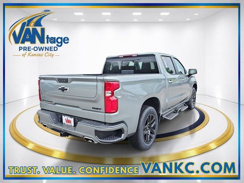 Used 2024 Chevrolet Silverado 1500 RST w/ Convenience Package II AWD/4WD image 6