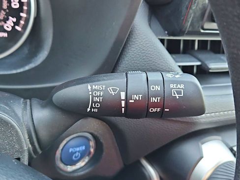 Used 2021 Toyota RAV4 XLE w/ Carpet Mat Package (TMS) image 26