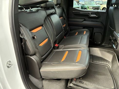 Used 2023 GMC Sierra 1500 AT4 image 36