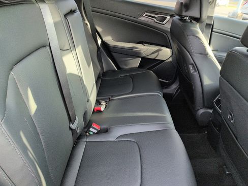 New 2026 Kia Sportage EX image 8