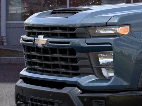 New 2025 Chevrolet Silverado 2500 Custom w/ Custom Value Package image 13