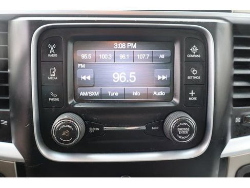 Used 2013 RAM 1500 Classic SLT w/ Premium Display Pkg AWD/4WD image 12