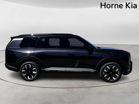 New 2027 Kia Telluride S FWD image 3
